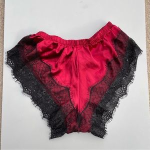Red Satin Sexy Sleep Shorts Black Lace Trim Small Valentines Pajamas PJs Panties